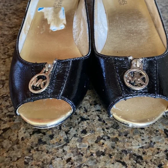 Michael Kors shoes - Picture 4 of 7